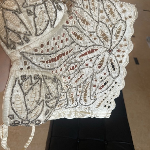 Vintage Elegant Cream Lace Bustier TOP - Picture 11 of 13